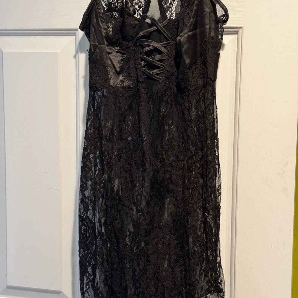 Fashion Nova Black Lace Chemise